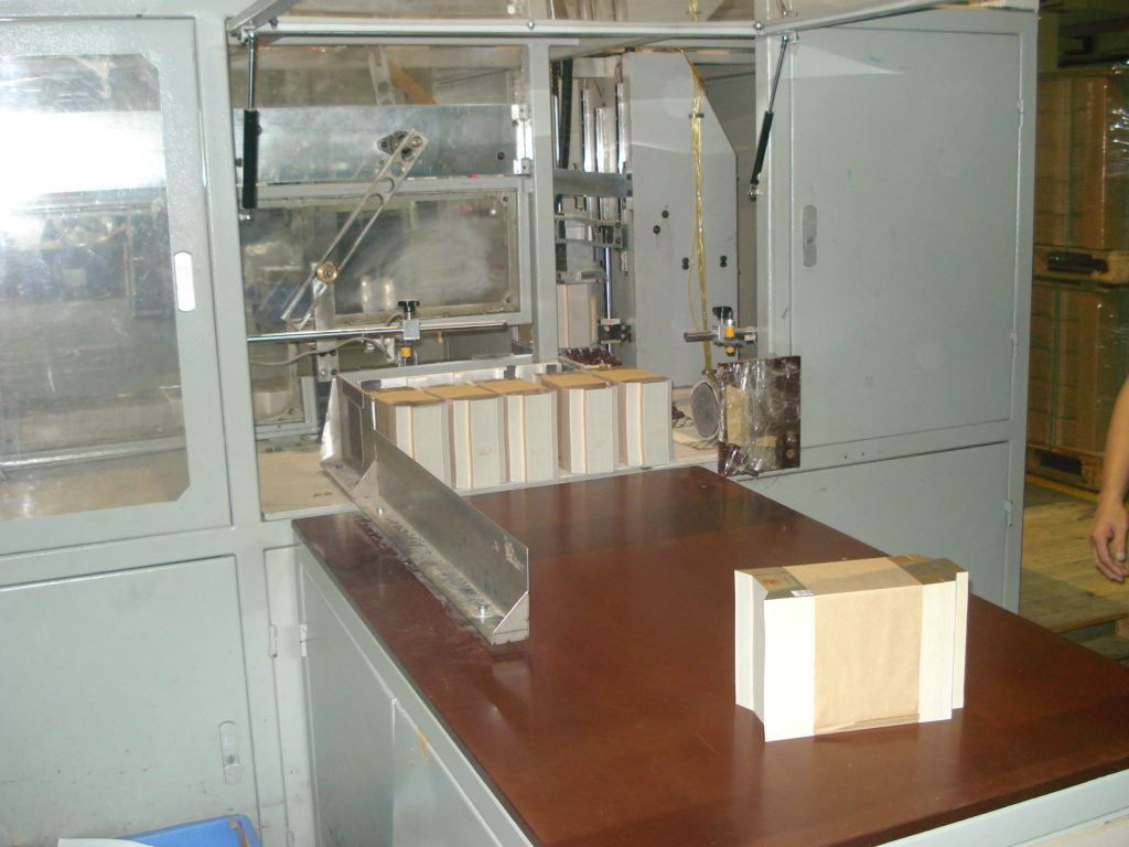 BANDLING MACHINE